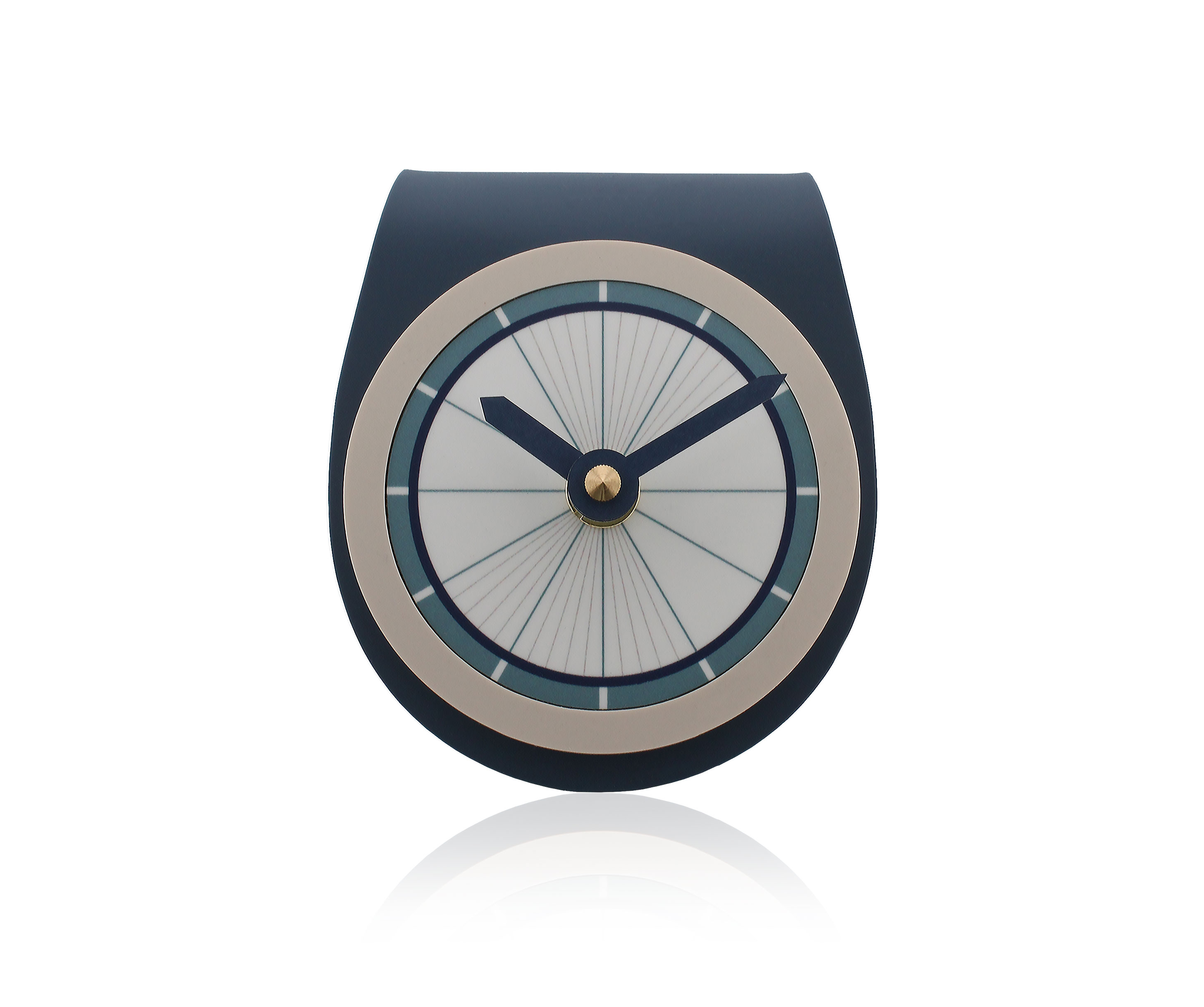 Solo-Synchronise-Navy-Desk-Clock